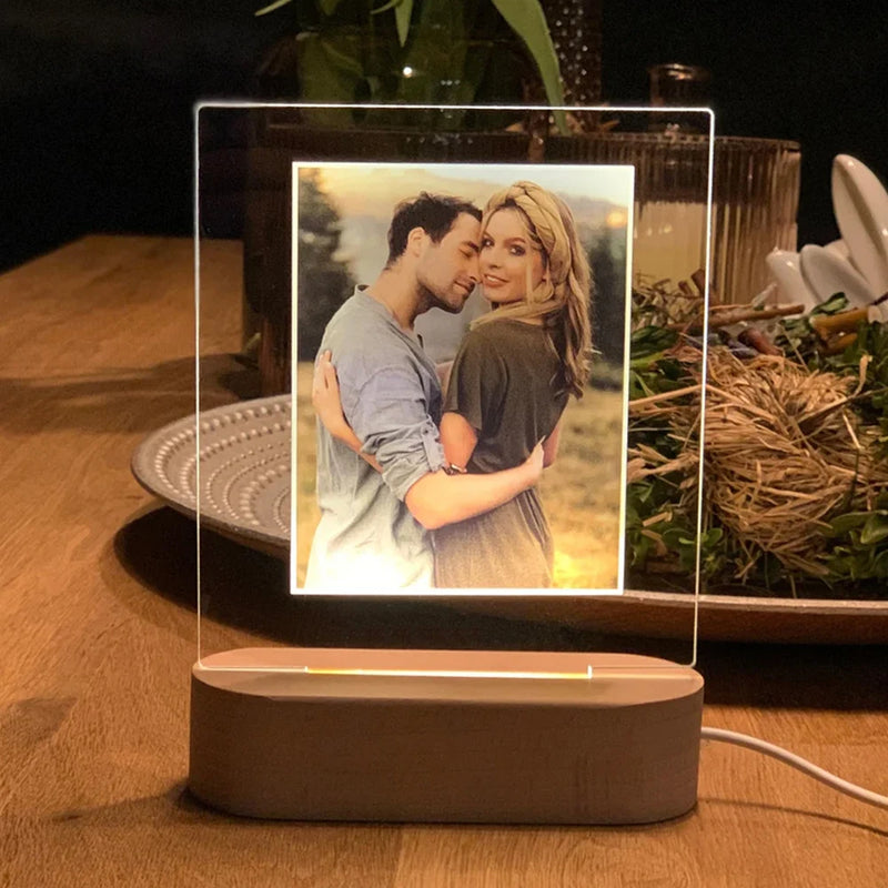 Luminária 3D Personalizada com Foto – Presente Criativo com Gravação para Casamento, Aniversário, Natal