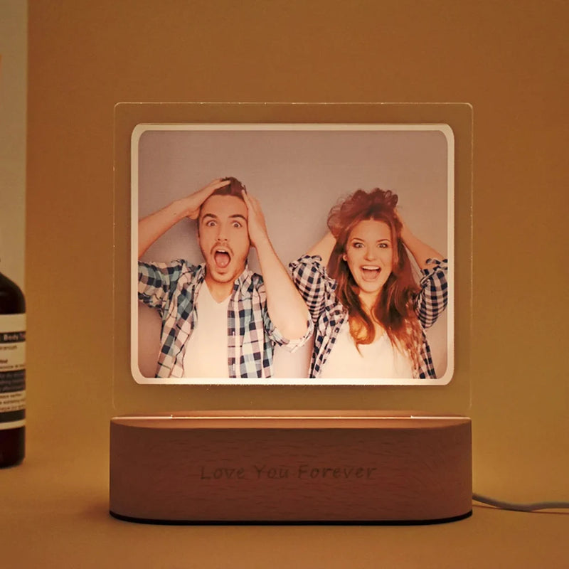 Luminária 3D Personalizada com Foto – Presente Criativo com Gravação para Casamento, Aniversário, Natal