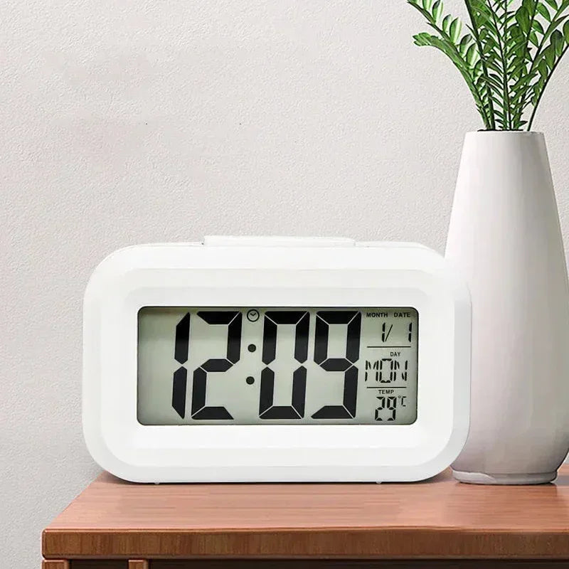 Relógio de Mesa Digital Inteligente com Sensor de Temperatura